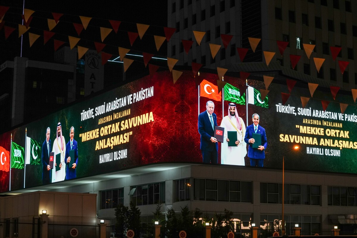 Mekke Savunma İttifakı: Sözden Eyleme Geçiş Sınavı