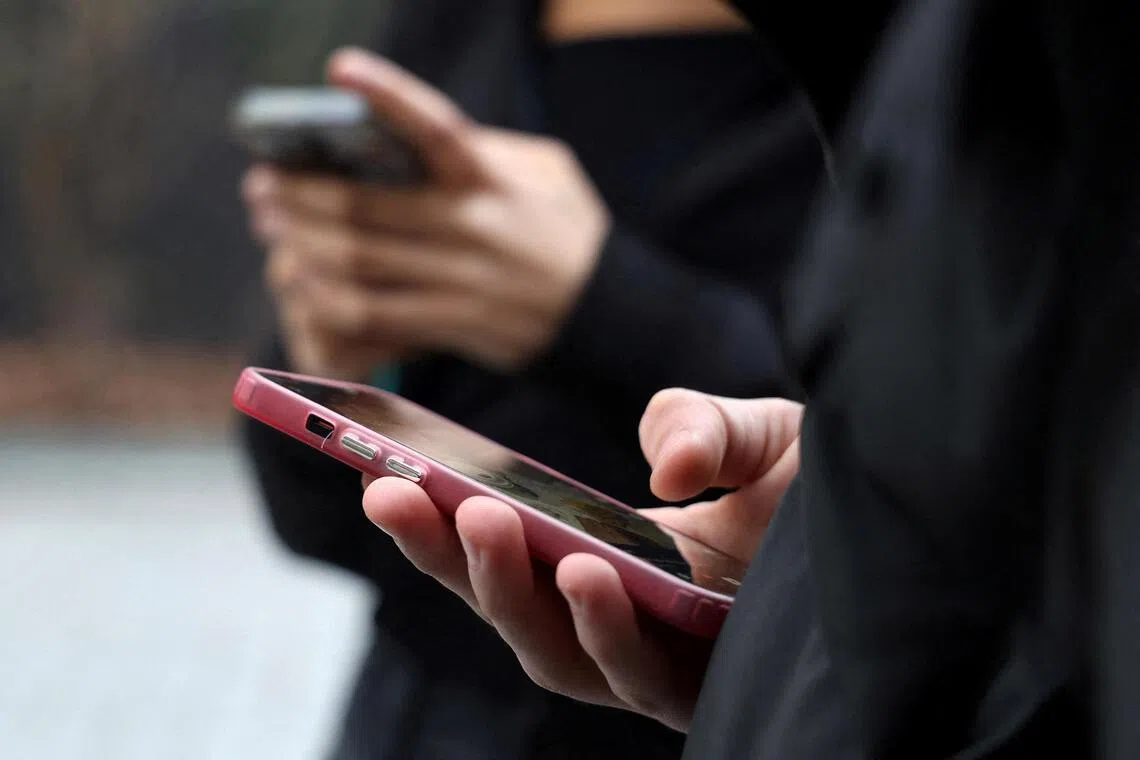 Meksika'da Okullarda Cep Telefonu Yasaklandı