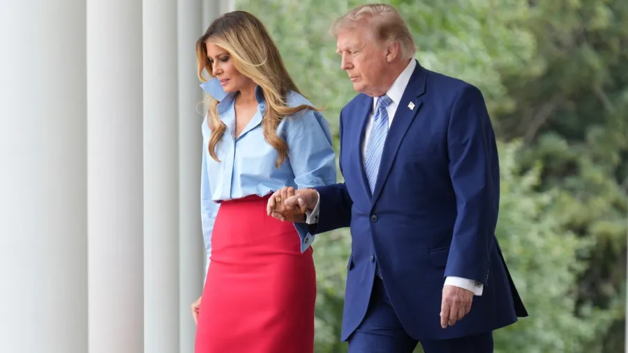 Melania Trump, evlat edinme girişimi ve yarış tutkusunu anlattı
