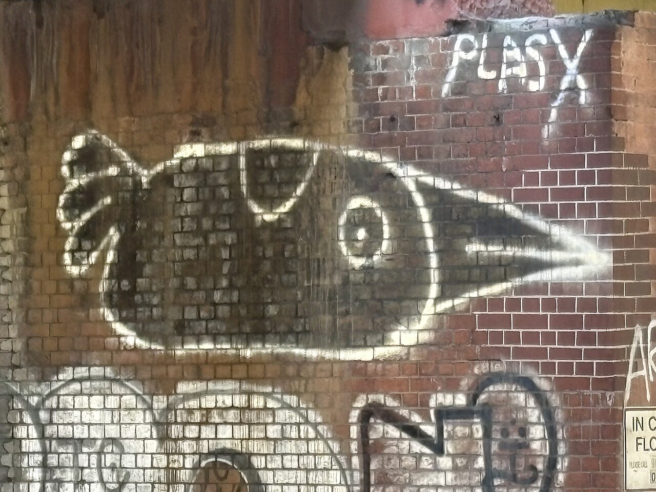 Melbourne'de Grafiti Sanatçısı Köprüde Polisle Gerilim