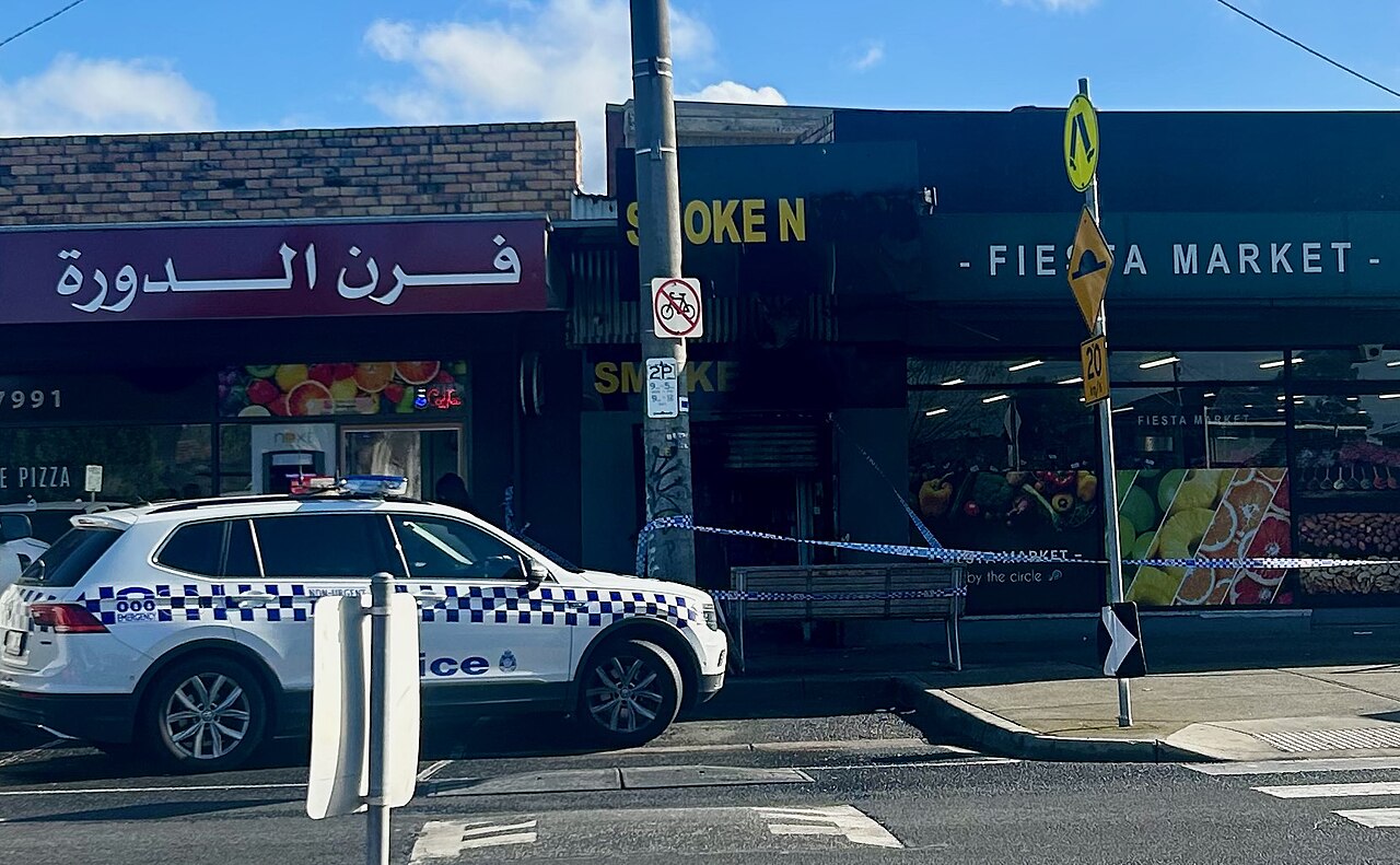 Melbourne'da hırsızlara müdahale eden hayırsever hayatını kaybetti