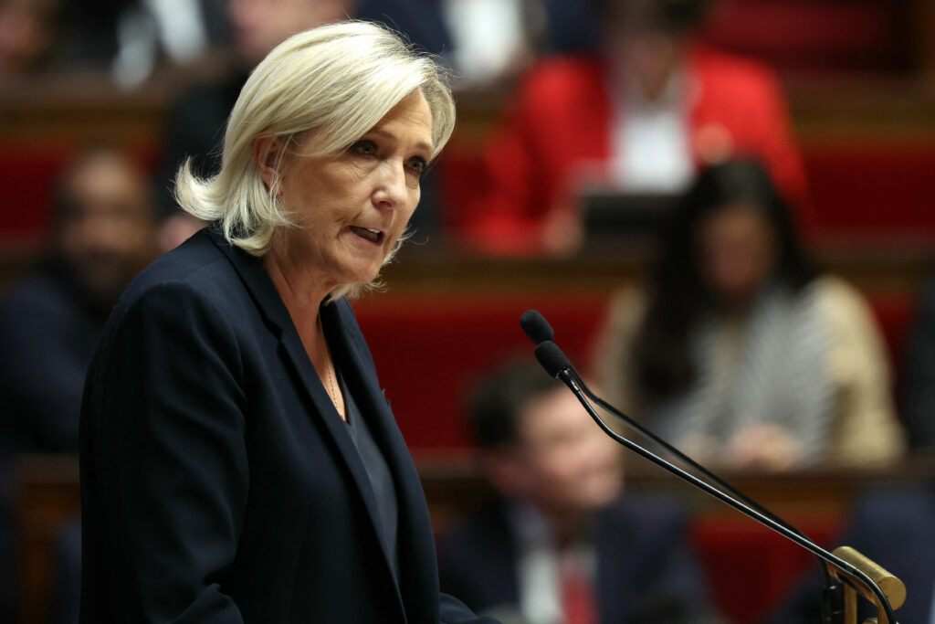 Mélenchon'un İlk Kez Oy Verenlere Planı: Aşırı Sağı Yenmek