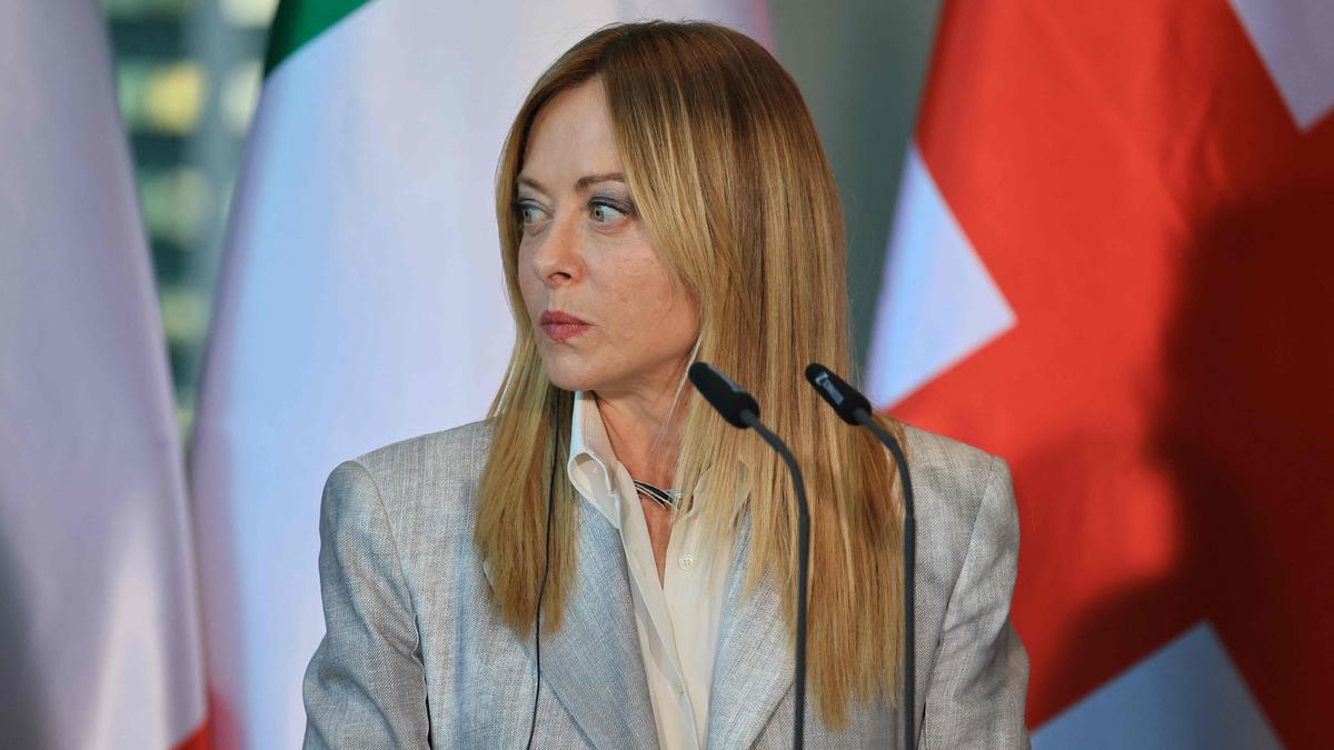 Meloni: Delhi'ye gelsen milyon oy alırsın