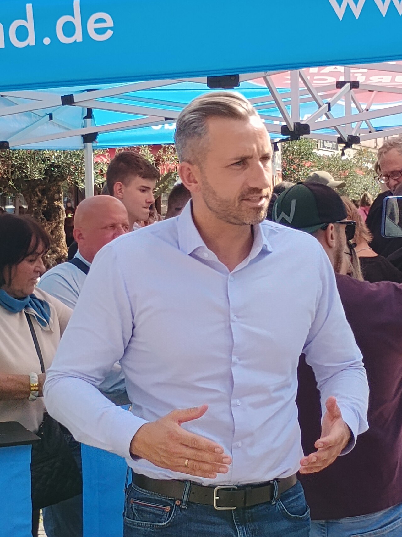 Merz: AfD'nin Saksonya-Anhalt zaferi yabancı yatırımcıyı kaçırır