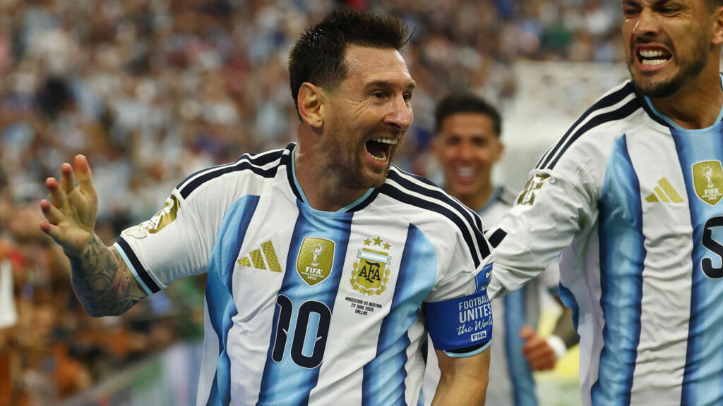Messi Dünya Kupası gol rekorunu kırdı, Mbappé peşinde