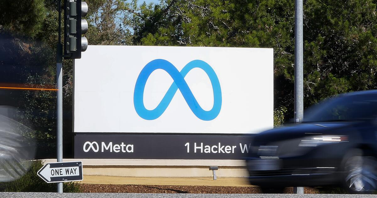 Meta Playa Vista ve Menlo Park'taki işten çıkarmaların detaylarını açıkladı