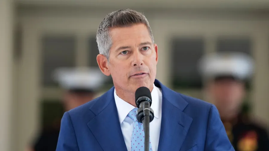 Miami'de Kargo Uçağı Pistten Çıktı: Duffy Uyardı