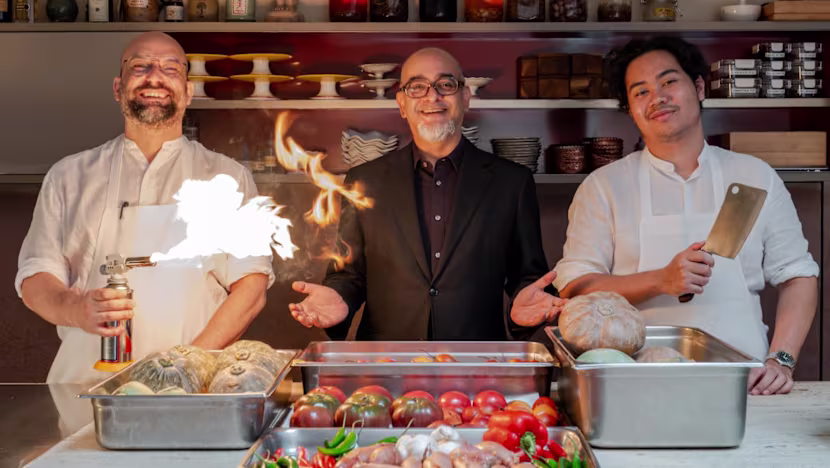 Michelin yıldızlı Nouri'de tiyatro keyfi: Yemek ile sahne sanatı buluştu