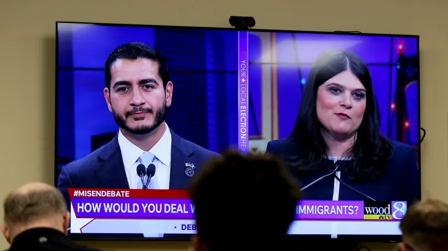 Michigan Senato Anketi: Rogers El-Sayed'i Geçiyor, Stevens'a Kaybediyor