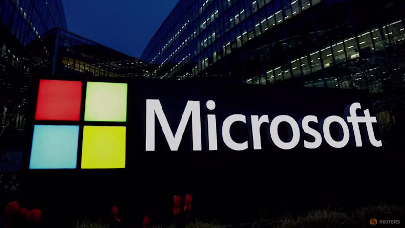 Microsoft, Anthropic'in Claude'u Üzerindeki Veri Saklama Endişeleriyle Kullanımı Kısıtladı