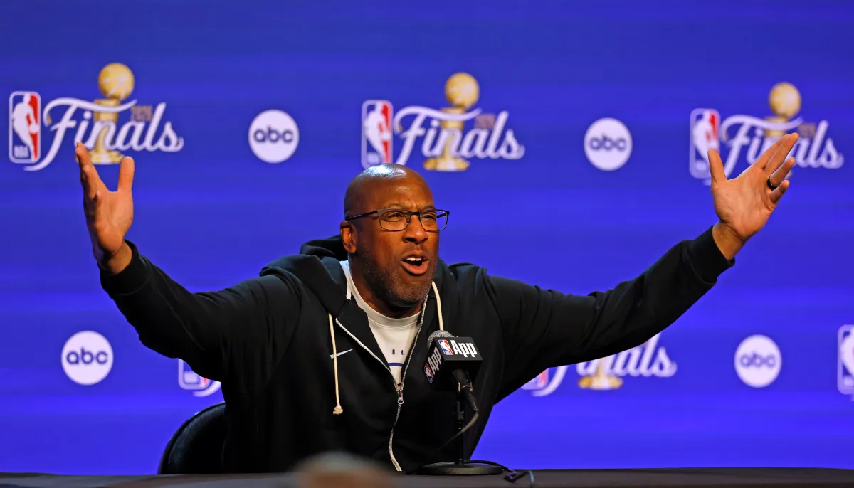 Knicks Finallerin İlk Maçını Aldı, Brown'dan Tepki
