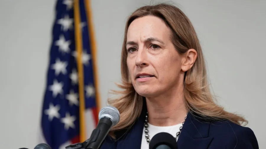 Milletvekili Sherrill: Gözaltı merkezi sınırlı gezdirildim