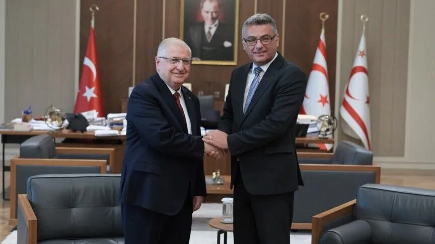 Milli Savunma Bakanı Güler, KKTC Cumhurbaşkanı Tatar ile Lefkoşa'da görüştü