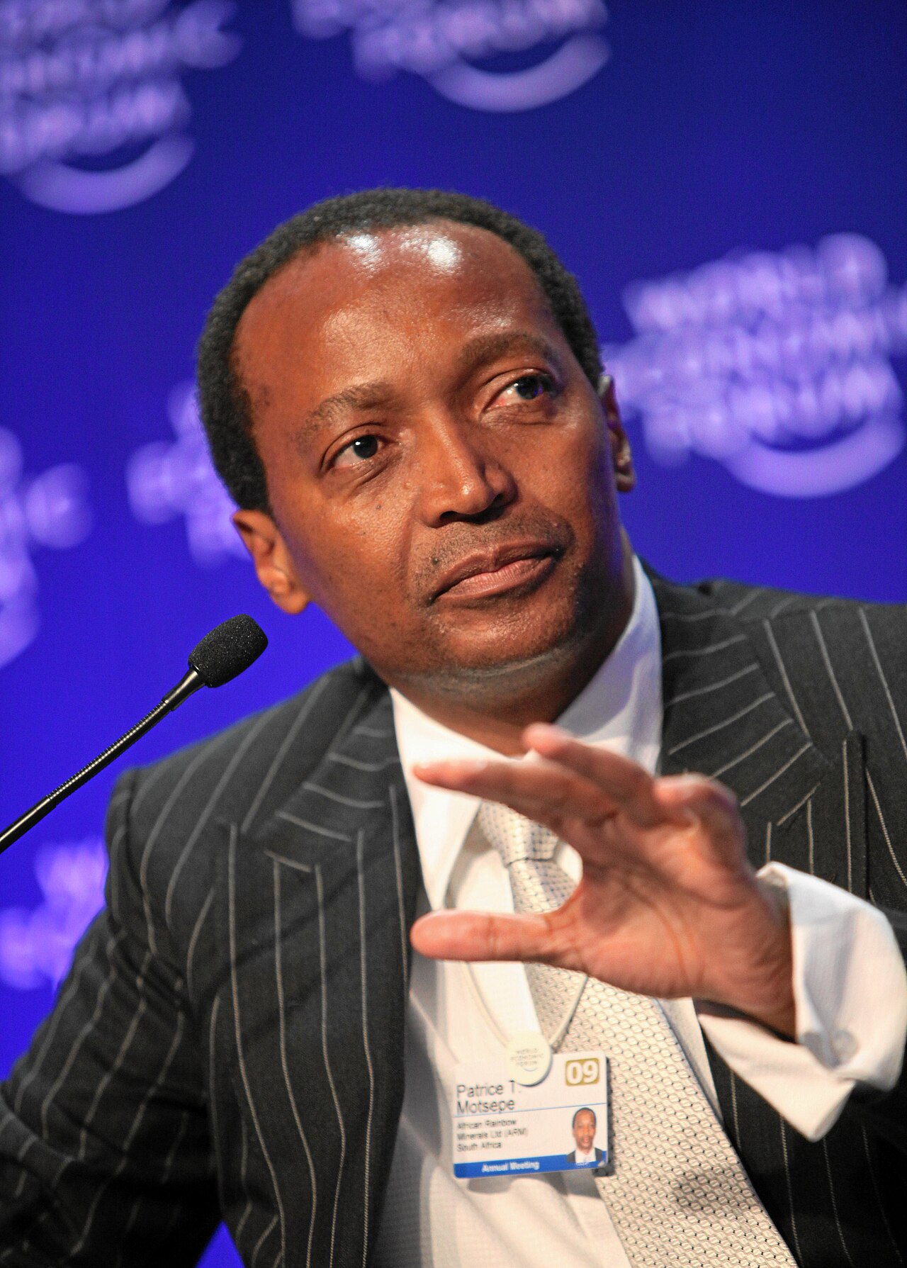 Milyarder Motsepe'in Fosfat Kumarı Ters Tepince Yüzlerce İş Tehlikede