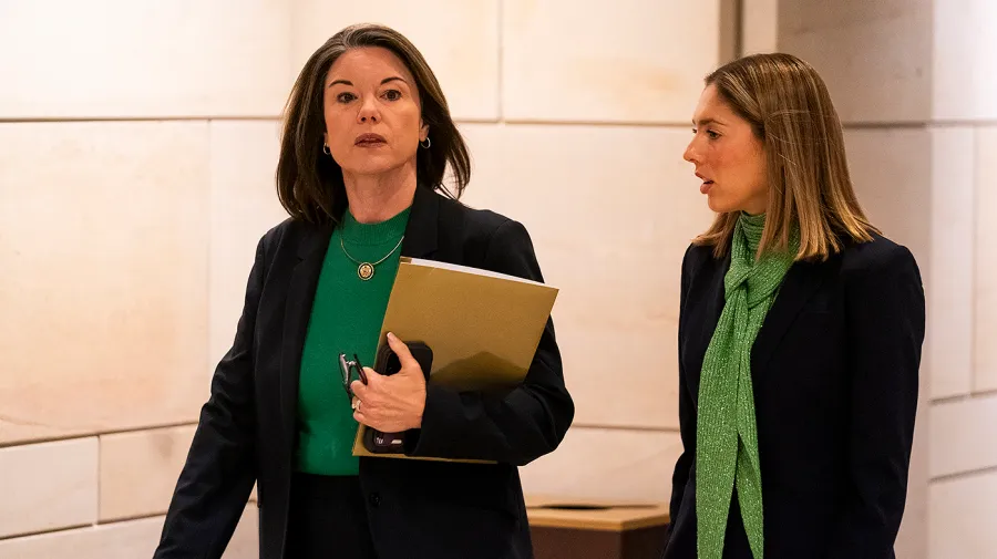 Minnesota Ara Seçiminde Demokratların Adayı Little, GOP Karşısında Zorlu Yarışa Hazırlanıyor