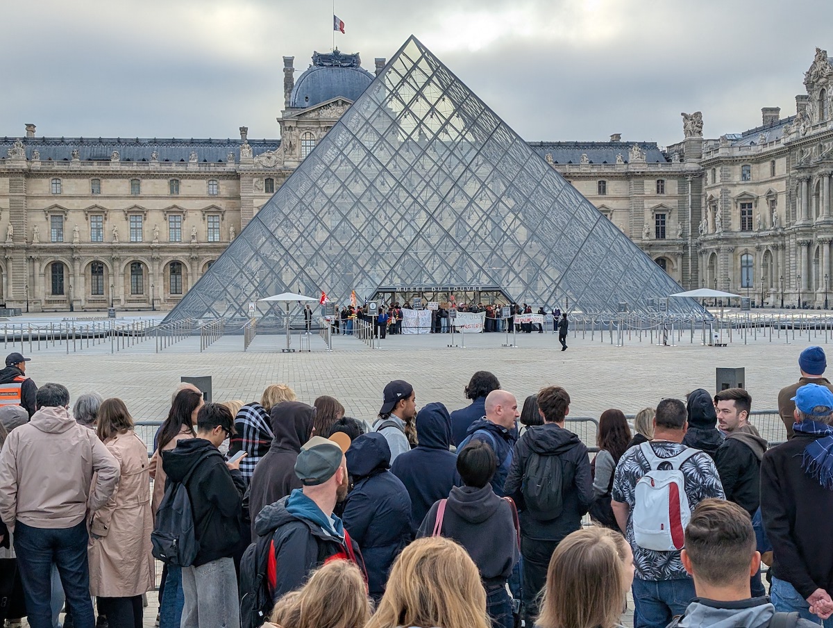 Mısır'dan Louvre'a: Eserlerinizi Koruyun