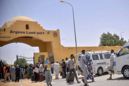 Mısır'dan Sudan'a 1000 Kişilik Yeni Dönüş