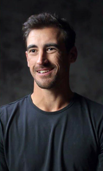 Mitchell Starc 10 kale alarak Bangladeş'i mağlup etti