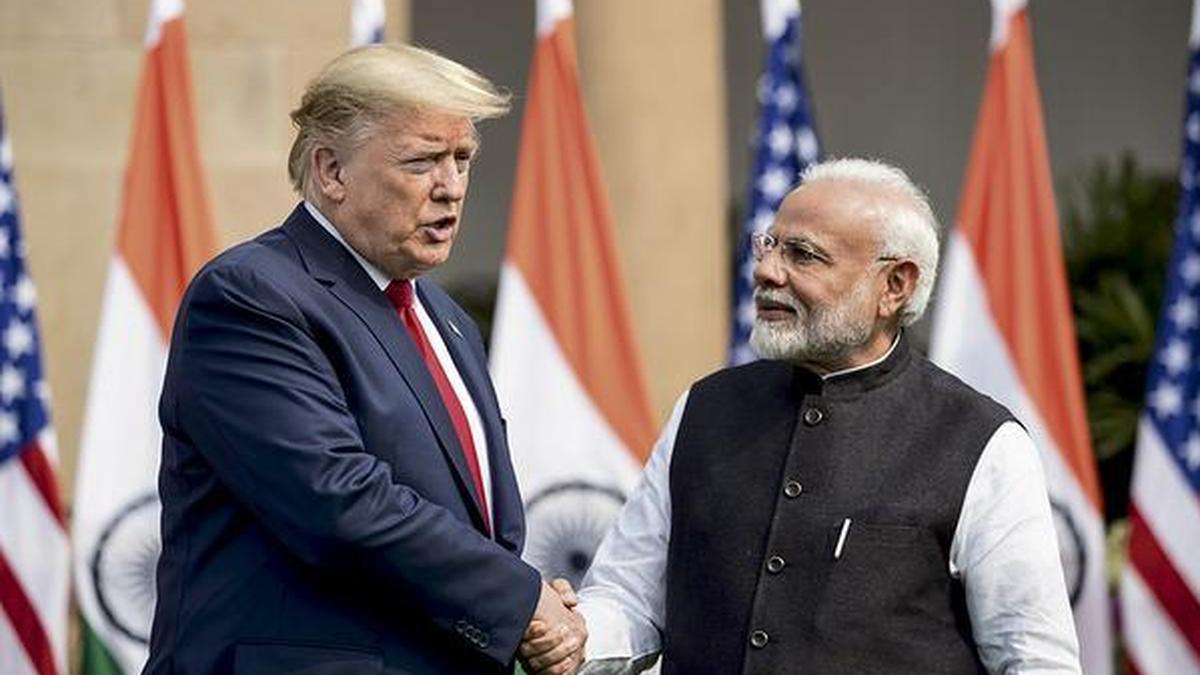 Modi ile Trump G7 Zirvesi'nde Fransa'da Görüşecek