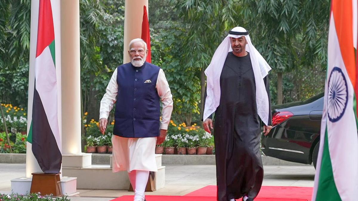 Modi ve BAE Devlet Başkanı'ndan Batı Asya ve Stratejik Ortaklık Görüşmesi