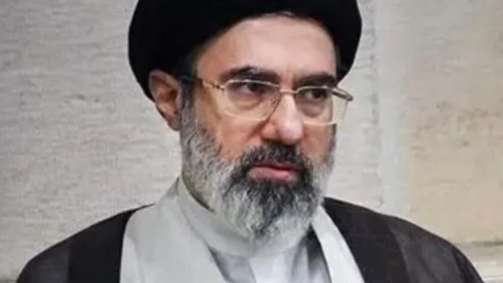 Mojtaba Hamaney: İran lideri babasının öldürülmesinin intikamını alacağını söyledi