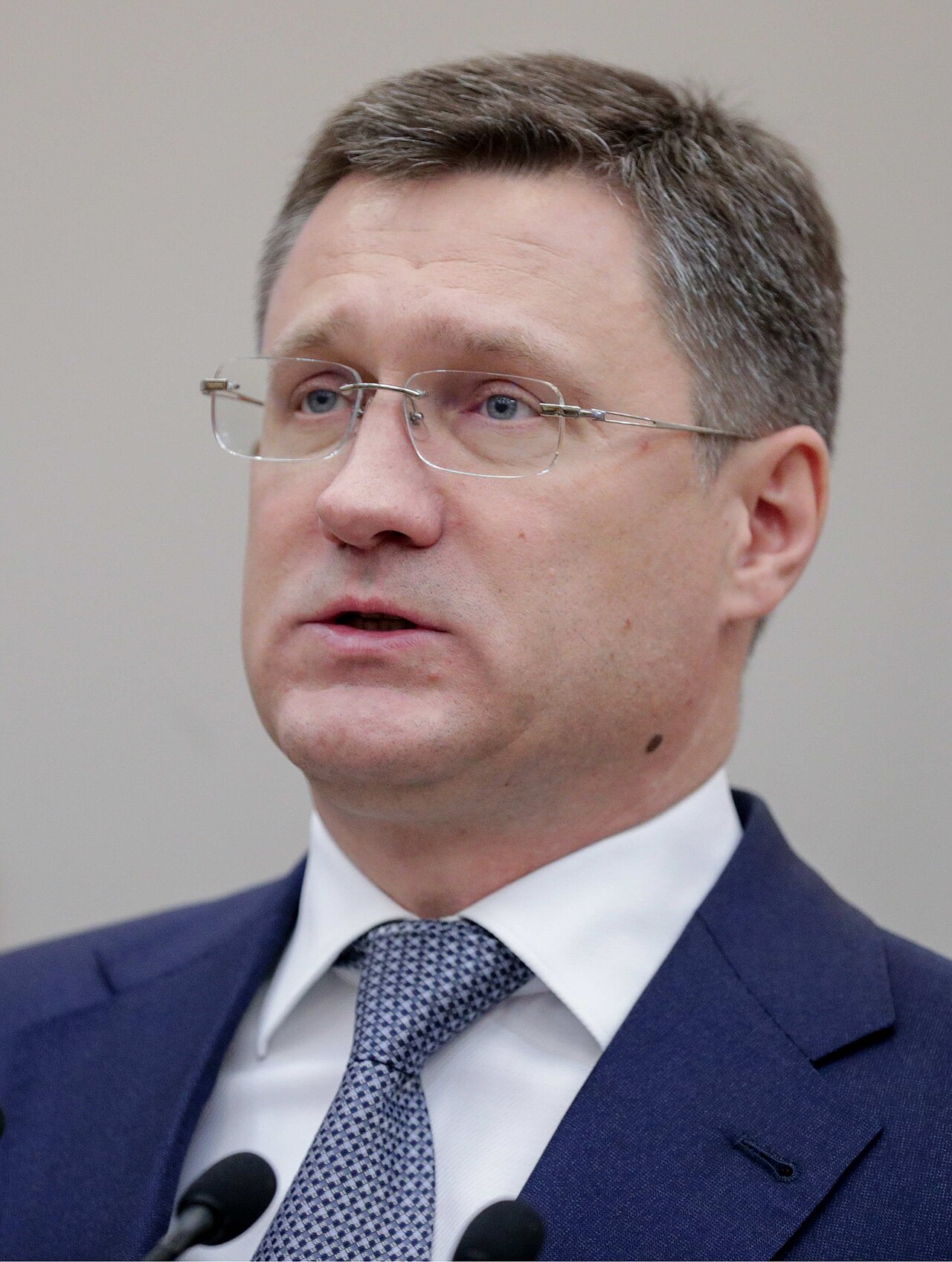 Moskova'dan akaryakıt piyasasına sıkı takip planı