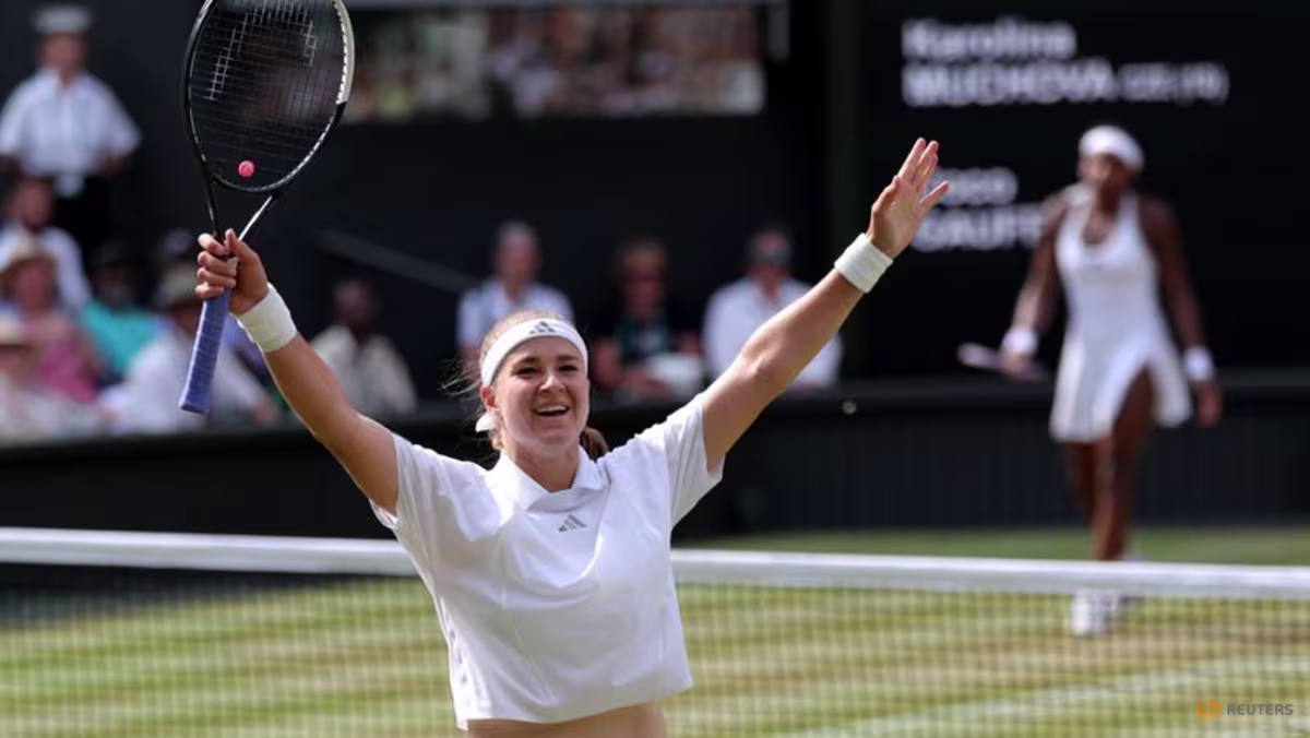 Muchova ve Noskova Wimbledon'da Çek Cumhuriyeti'ne Finali Getirdi