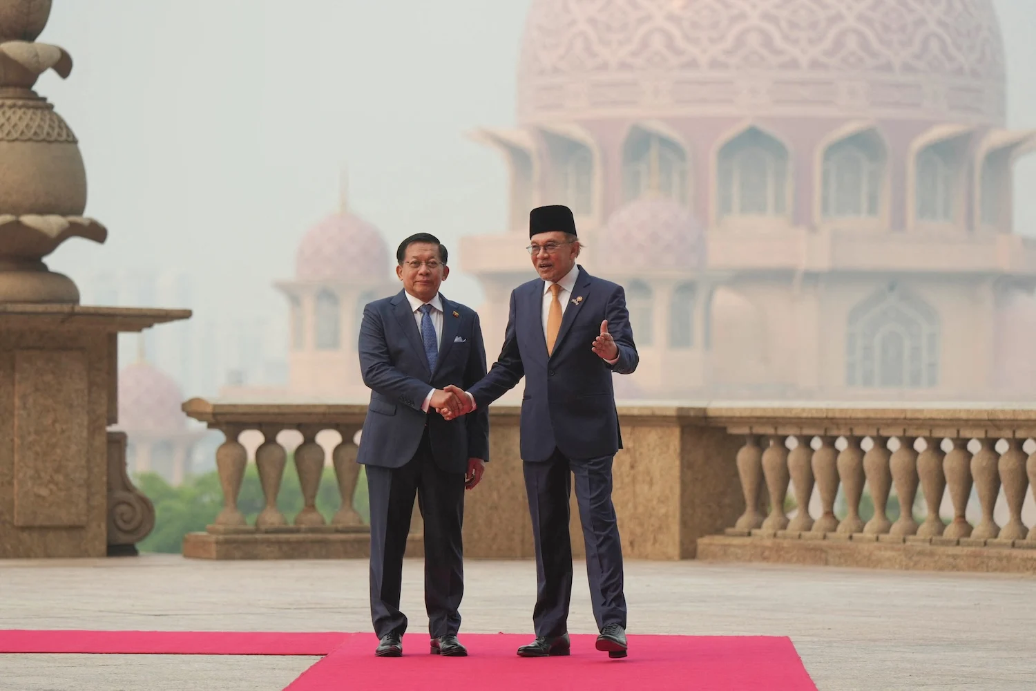 Myanmar Cuntası İçin Diplomatik Atılım Haftası
