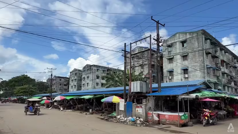 Myanmar'da manastıra hava saldırısı: 14 ölü