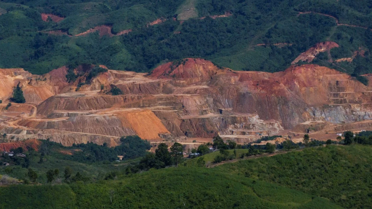 Myanmar sınırındaki nadir toprak madenciliği kirlilik endişelerini artırıyor