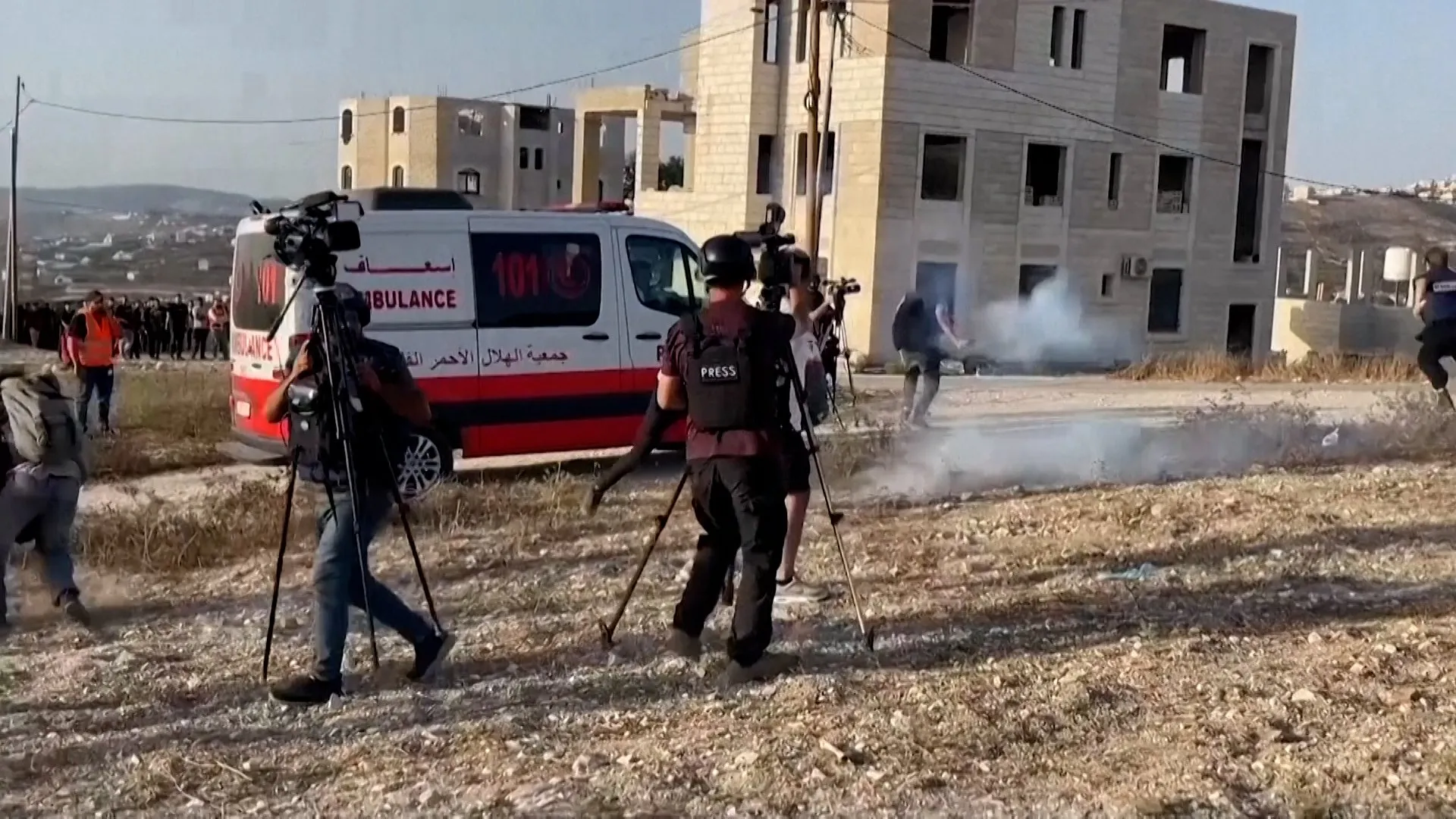 Nablus'ta Çatışma Sonrası Gazetecilere Biber Gazı