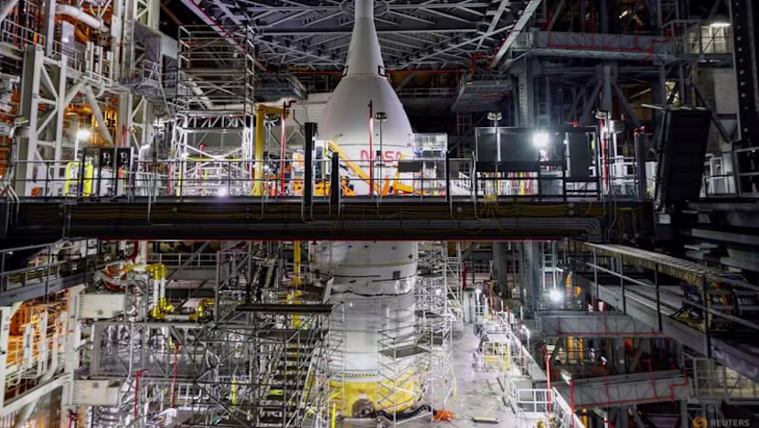 NASA, Artemis Ay Görevi İçin ABD ve İtalyan Astronotları Seçti