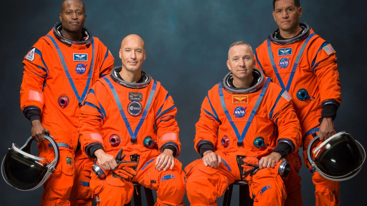 NASA, yalnızca erkeklerden oluşan Artemis III ekibini savundu
