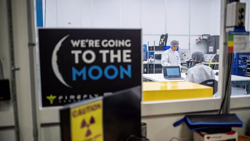 NASA Ay tabanı projesi için üç şirkete iniş aracı sözleşmesi verdi