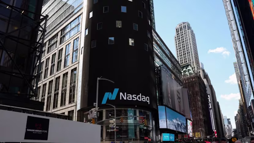 Nasdaq Düşüşte: ABD Borsaları Karışık Sinyaller Verirken Petrol Fiyatları Yükseldi