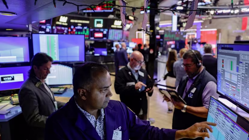 Nasdaq Geriledi, Tahvil Faizleri Yükseldi: Orta Doğu Gerilimi Piyasaları Etkiliyor