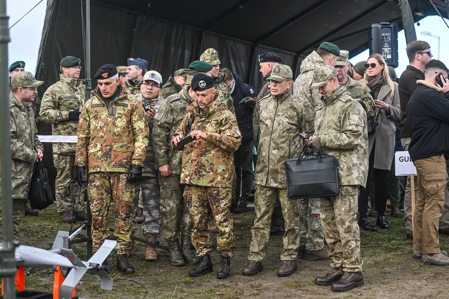 NATO'nun Dijital Altyapısı Çökme Tehlikesiyle Karşı Karşıya