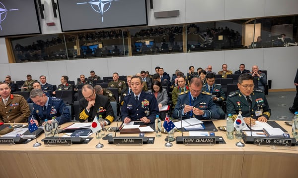 NATO ile Asya-Pasifik Ortaklığı Zirvelere Rağmen Güçlü