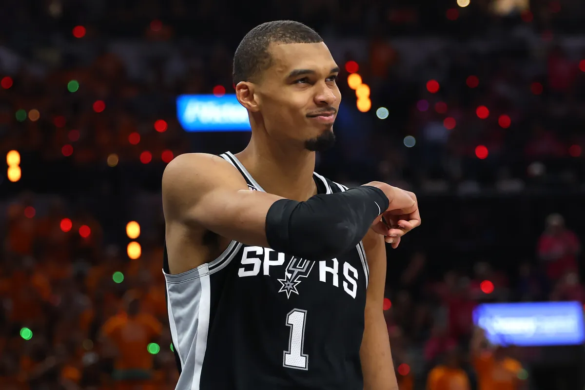 NBA Finallerinde Wembanyama ve Rahibelerin Duası Kamerada