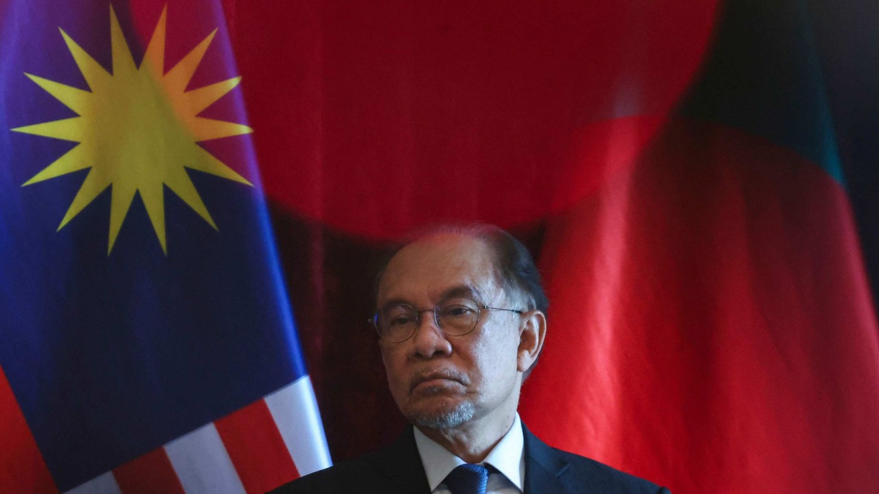 Negeri Sembilan seçim yenilgisi Anwar'ın stratejisini sarsıyor