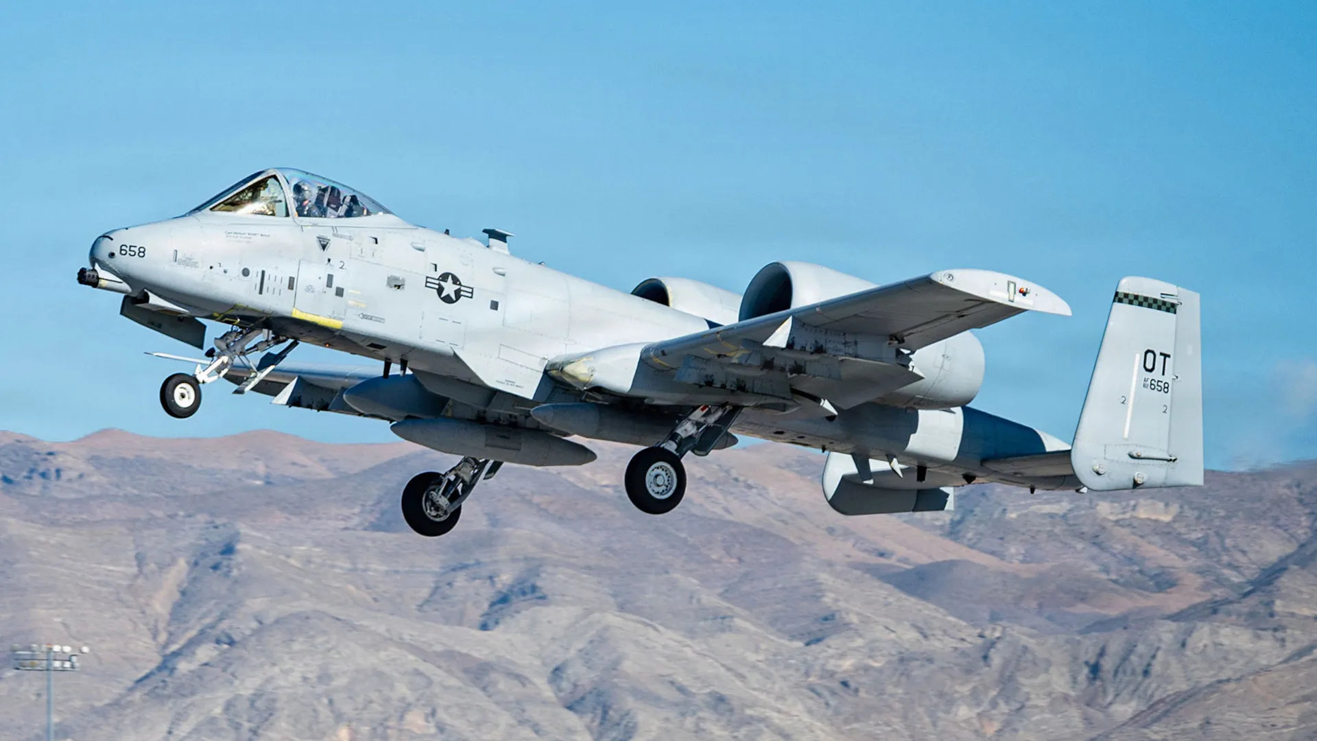 Nellis AFB'de A-10 Dönemi Sona Erdi