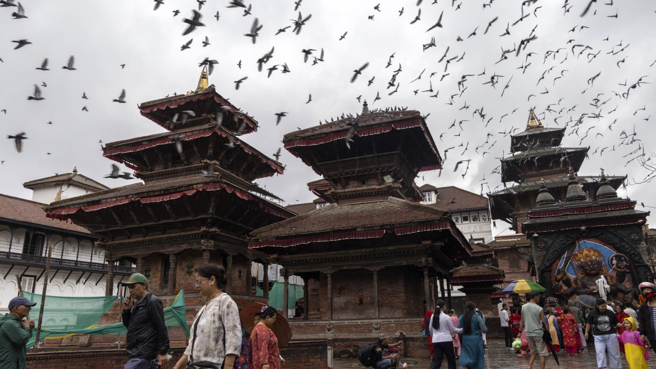 Nepal'de 'Dolar Tarifesi'nin Kaldırılması Yerel Halkı Havada Bırakabilir