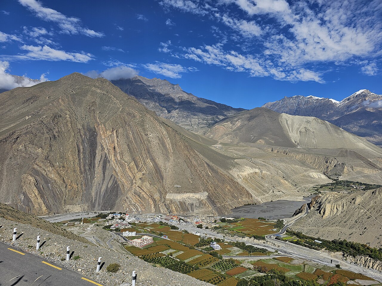 Nepal'de iklim değişikliği Tibet'in Bon inancını tehdit ediyor