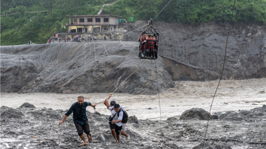 Nepal'deki sel, dünya dağ kasabaları için kırmızı alarm