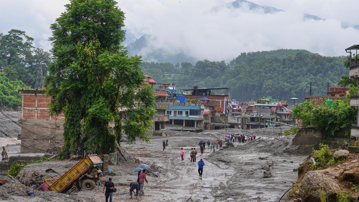 Nepal'de sel felaketi: 626 ölü, 2 bin 400 kayıp