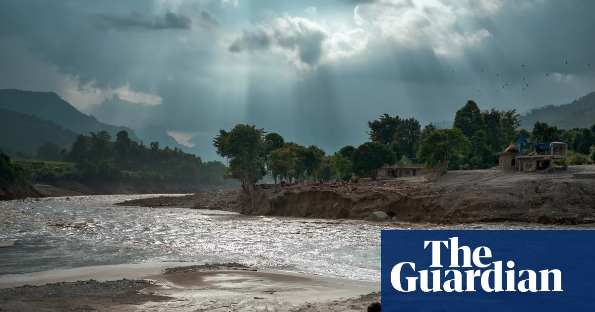 Nepal'de sel felaketi: DNA testiyle kayıp annesini arıyor