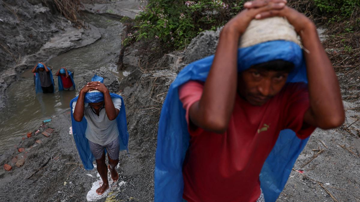 Nepal'de sel felaketi: Ölü sayısı 1.399'a yükseldi