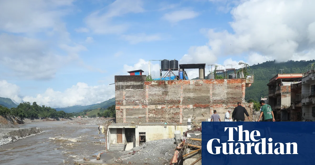 Nepal'deki selde 90 Amerikalı dahil 2 bin kişi kayıp