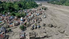 Nepal-Tibet Sınırındaki Sel Felaketi: Yüzlerce Ölü