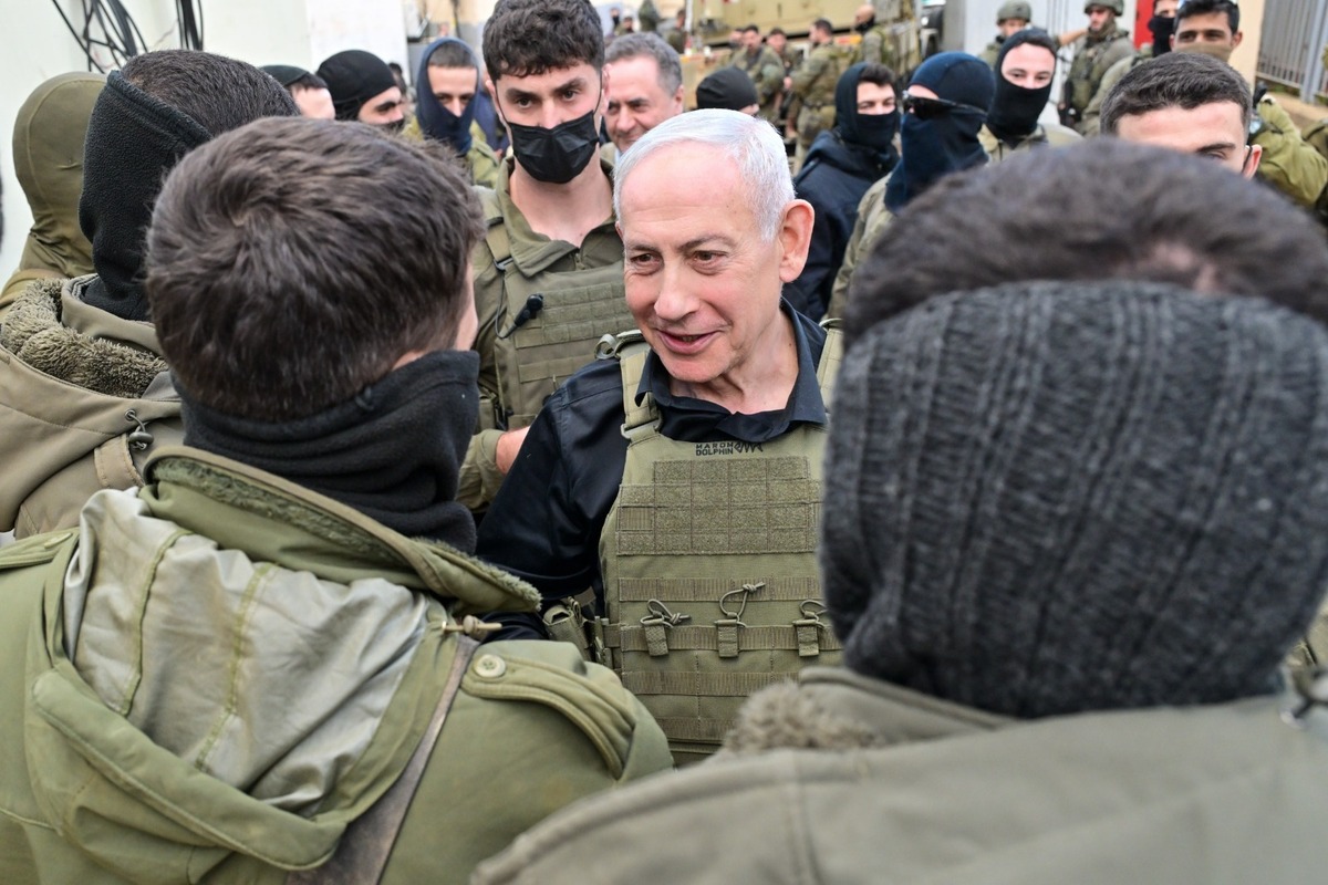 Netanyahu: Hizbullah'ın 9 bin üyesini öldürdük, füzelerin yüzde 92'sini imha ettik
